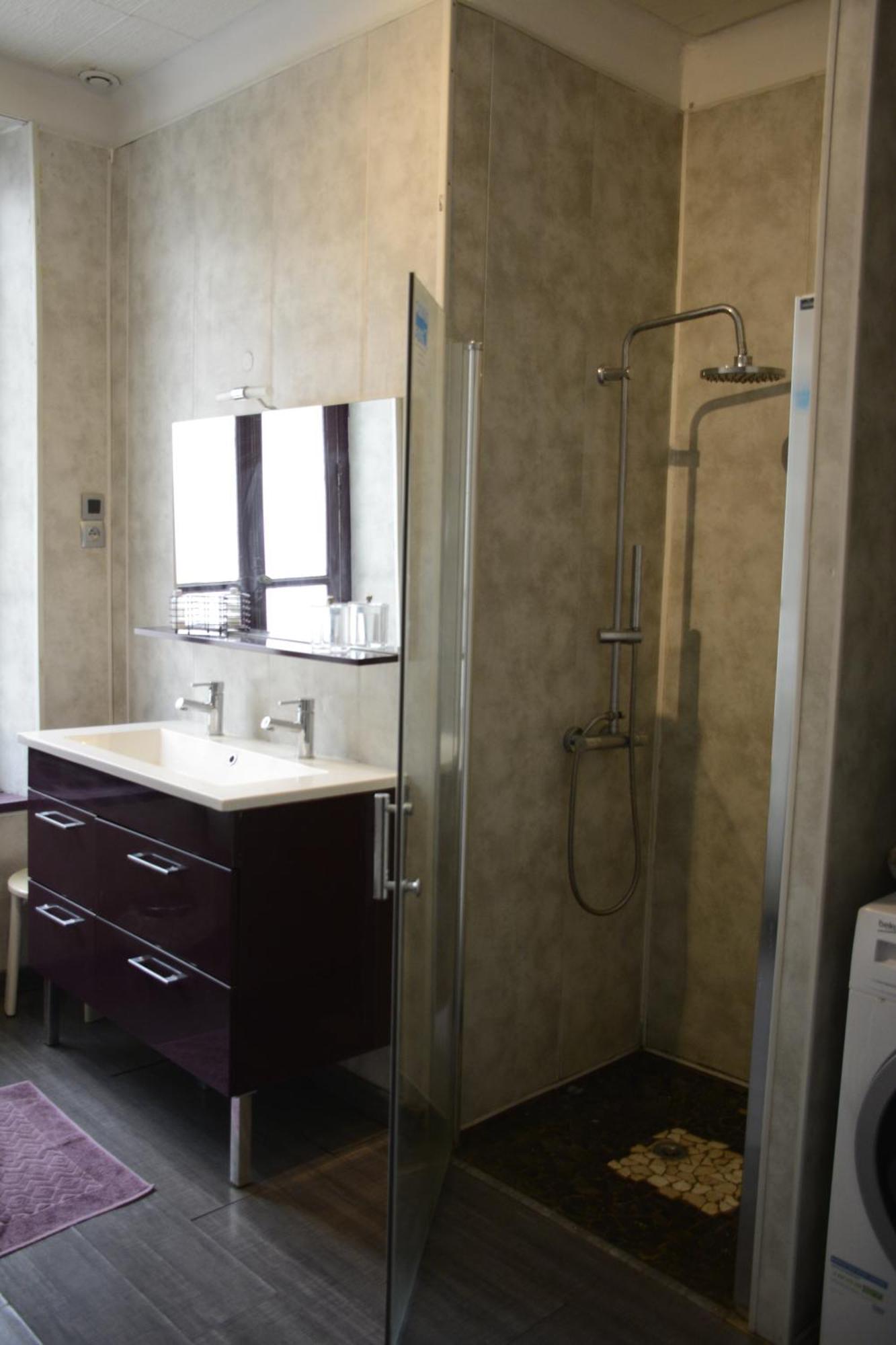Gite Meuble Anost Exteriér fotografie
